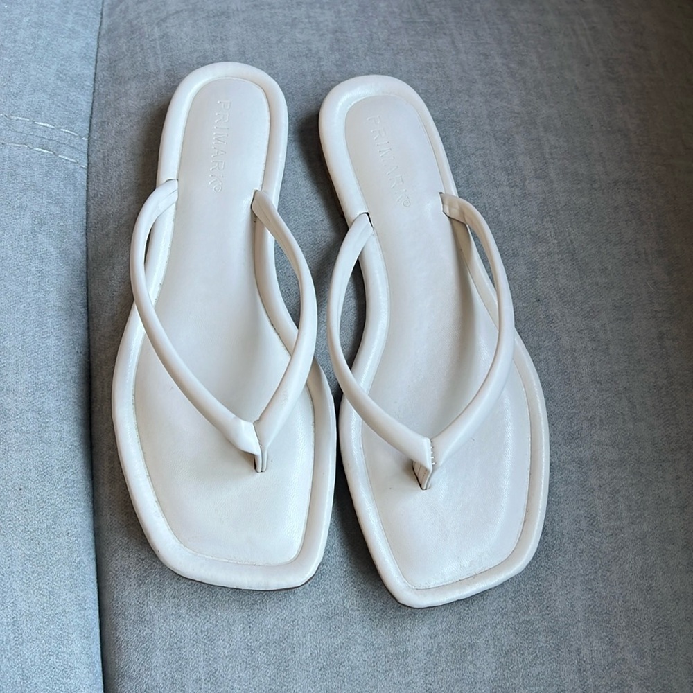 Off white primark sandal